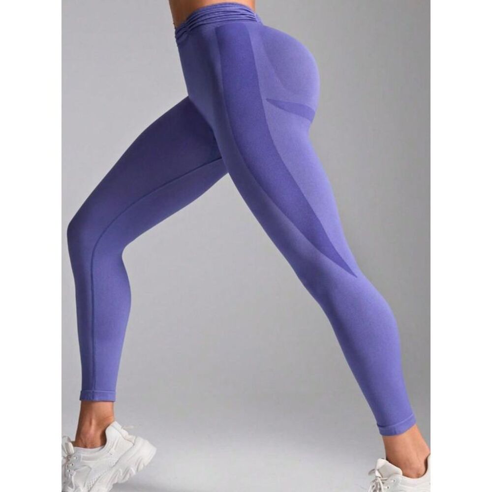 Everyday the Label Seamless Athletic Leggings Women Blue Purple